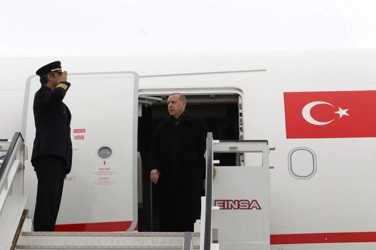 Αποκάλυψη για το δεύτερο αεροπλάνο του Ερντογάν στη Βάρνα – Οι επιβάτες «πειραματόζωα»